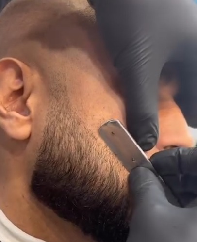 Straight razor cheek line-up — traditional barbering